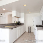 3765 Boundary Living room