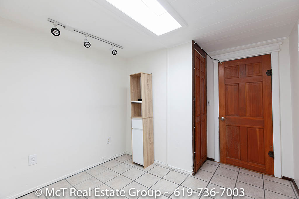 4117 33rd Street-McT Real Estate Group (19)
