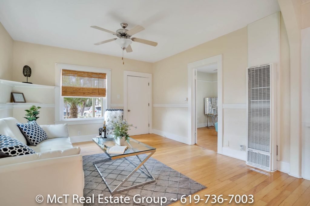 2528 Lincoln Ave-North Park-McT Real Estate Group (6)_thumb