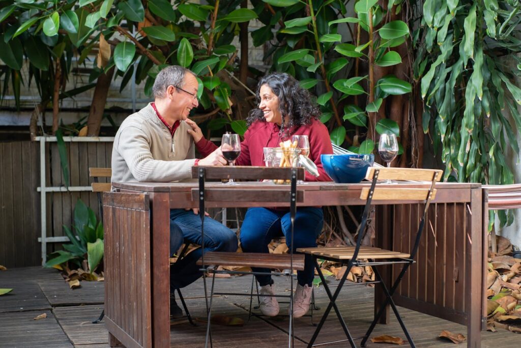 Benefits of Downsizing- Old Couple Talking